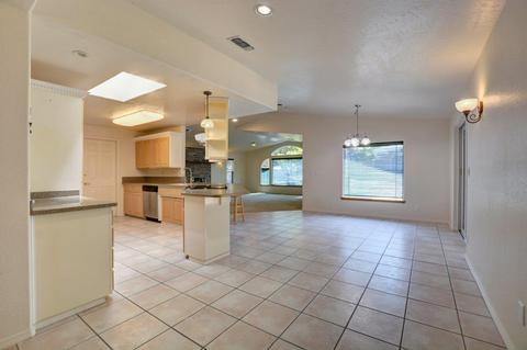 1353 Summit Loop Loop, Grants Pass, OR 97527 photo 7