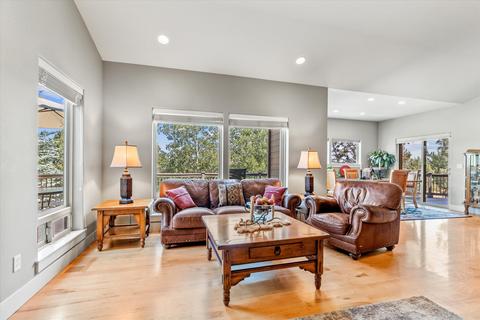 516 Nutcracker Dr, Redmond, OR 97756 photo 9