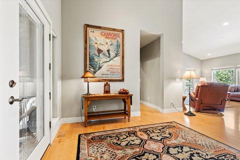 516 Nutcracker Dr, Redmond, OR 97756 photo 5
