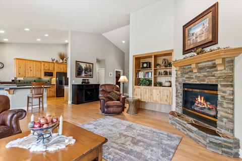 516 Nutcracker Dr, Redmond, OR 97756 photo 6