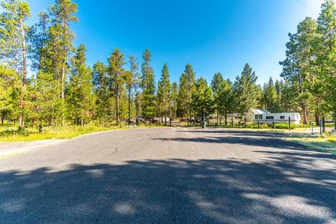 55355 Hen Ln, Bend, OR 97707 photo 4