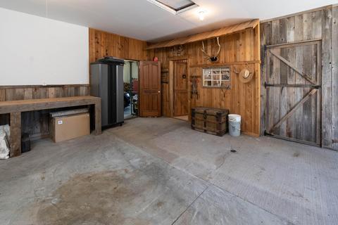 65111 Highland Rd, Bend, OR 97703 photo 29