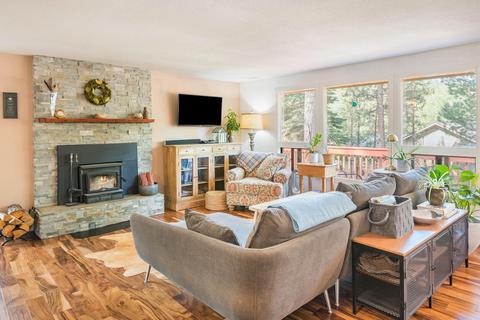 16879 Elsinore Rd, Bend, OR 97707 photo 6
