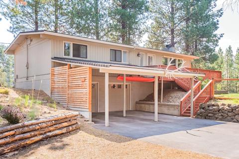 16879 Elsinore Rd, Bend, OR 97707 photo 2