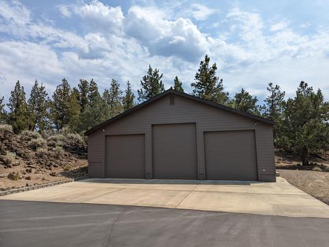 64355 Crosswinds Rd, Bend, OR 97703 photo 5