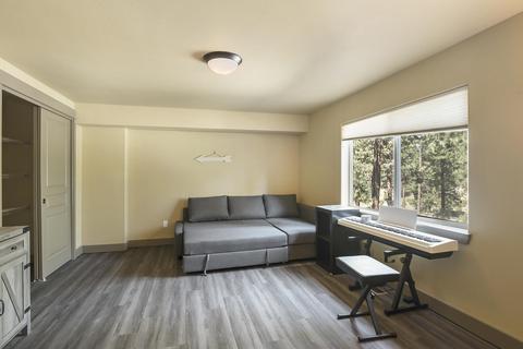 511 NW Flagline Dr, Bend, OR 97703 photo 42