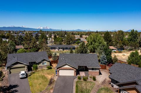 20652 NE Overton Pl, Bend, OR 97701 photo 33