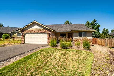 20652 NE Overton Pl, Bend, OR 97701 photo 1