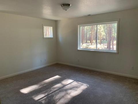 15325 Bear St, La Pine, OR 97739 photo 8