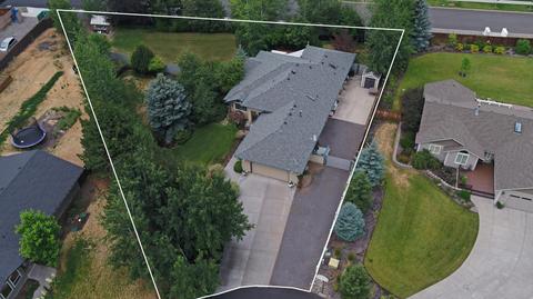21161 Sunburst Ct, Bend, OR 97702 photo 2