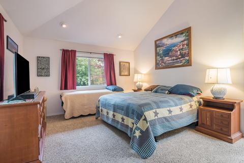 21161 Sunburst Ct, Bend, OR 97702 photo 13