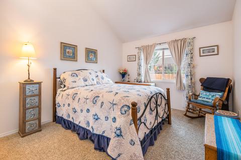 21161 Sunburst Ct, Bend, OR 97702 photo 16