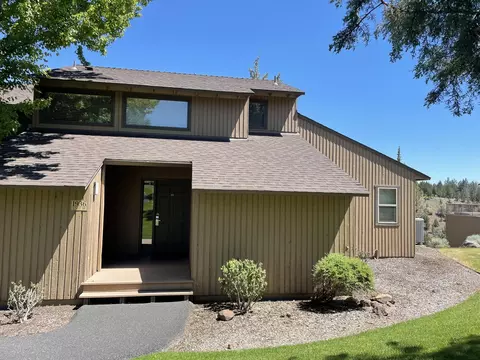 1936 Redtail Hawk Dr #RV39H, Redmond, OR 97756