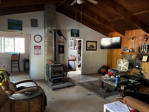 150224 Hamner St, La Pine, OR 97739 photo 2