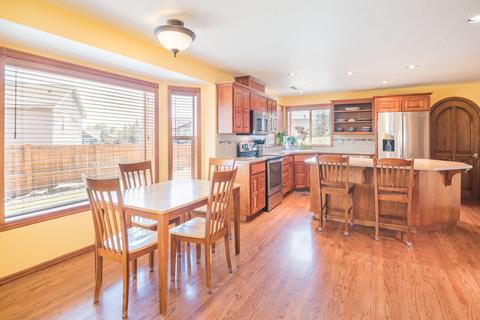 63371 Lamoine Ln, Bend, OR 97701 photo 7
