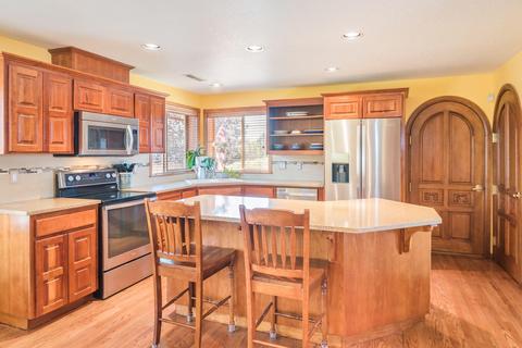 63371 Lamoine Ln, Bend, OR 97701 photo 6