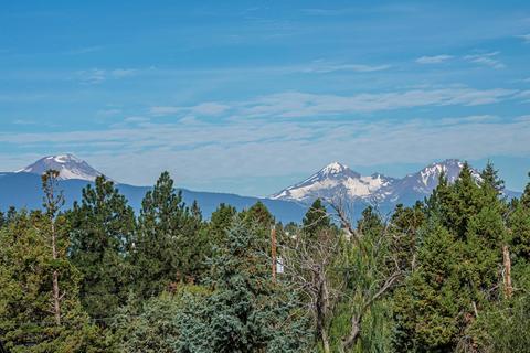 63371 Lamoine Ln, Bend, OR 97701 photo 4