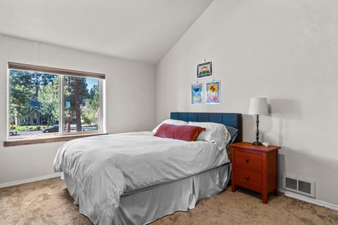 1071 E Cascade Ave, Sisters, OR 97759 photo 31