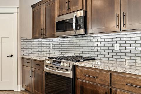 1059 Azure Way, Eagle Point, OR 97524 photo 15