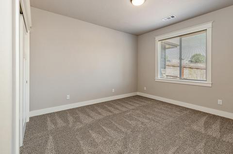 1059 Azure Way, Eagle Point, OR 97524 photo 21