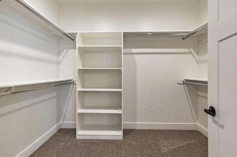1059 Azure Way, Eagle Point, OR 97524 photo 25