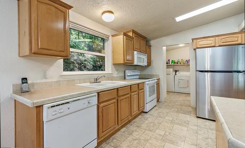 1212 Green Tree Loop, Grants Pass, OR 97527 photo 155