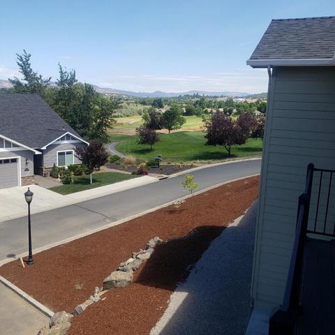 215 Sky Hawk Dr, Eagle Point, OR 97524 photo 8