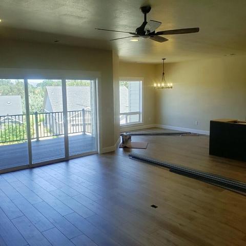 215 Sky Hawk Dr, Eagle Point, OR 97524 photo 3