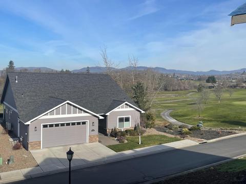 215 Sky Hawk Dr, Eagle Point, OR 97524 photo 11