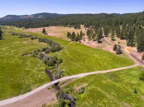 1000-1001 NE Ochoco Ranger Sta, Prineville, OR 97754