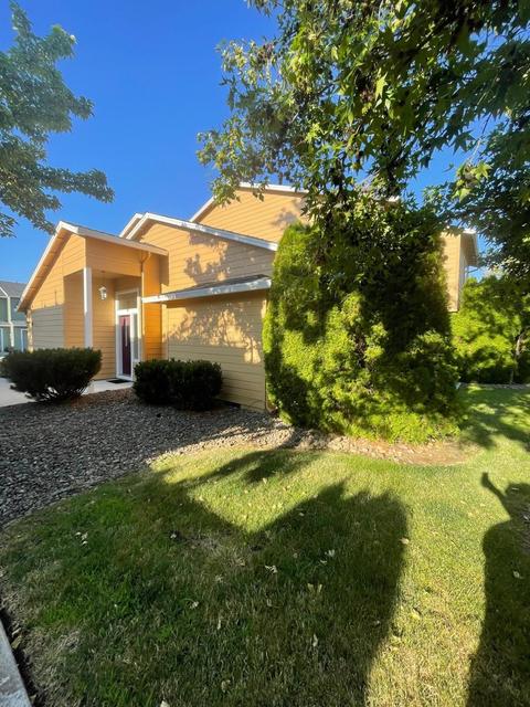 327 Live Oak Loop, Central Point, OR 97502 photo 6