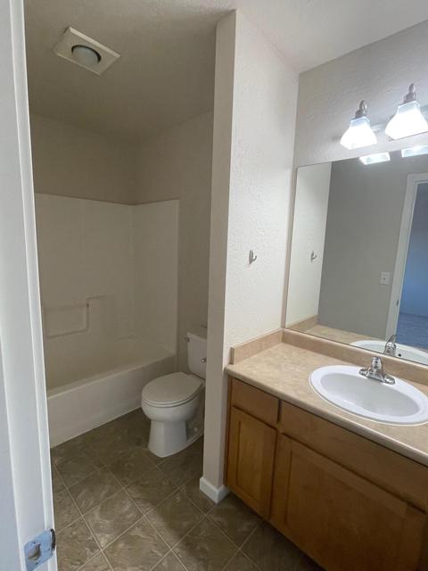 327 Live Oak Loop, Central Point, OR 97502 photo 23