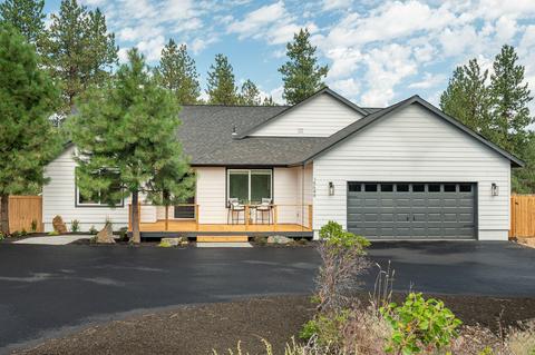 19644 Apache Rd, Bend, OR 97702 photo 1