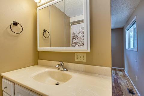 1518 NE Mclaughlin Pl, Bend, OR 97701 photo 22