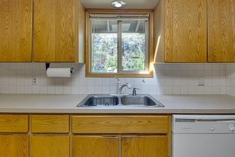 1518 NE Mclaughlin Pl, Bend, OR 97701 photo 14