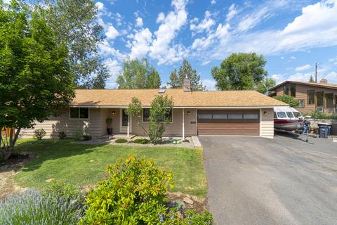 1518 NE Mclaughlin Pl, Bend, OR 97701 photo 5