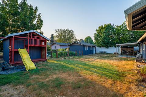 1752 Siebert Way, Grants Pass, OR 97527 photo 31