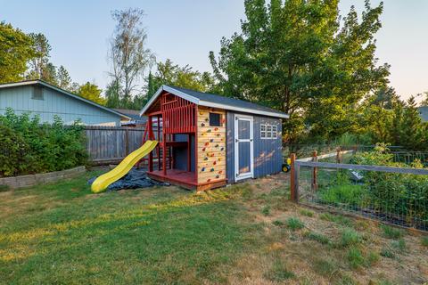 1752 Siebert Way, Grants Pass, OR 97527 photo 30
