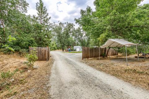 4946 Old Stage Rd, Central Point, OR 97502 photo 47