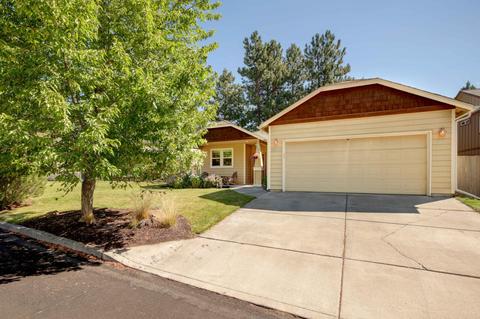 19541 Fishhawk Loop, Bend, OR 97702 photo 4