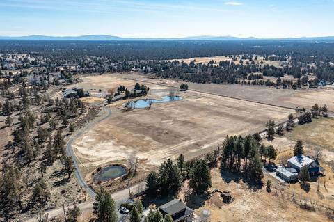 64800 Hunnell Rd, Bend, OR 97703 photo 56