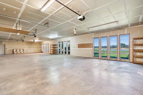 64800 Hunnell Rd, Bend, OR 97703 photo 37