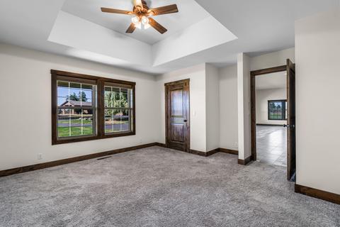 64800 Hunnell Rd, Bend, OR 97703 photo 40
