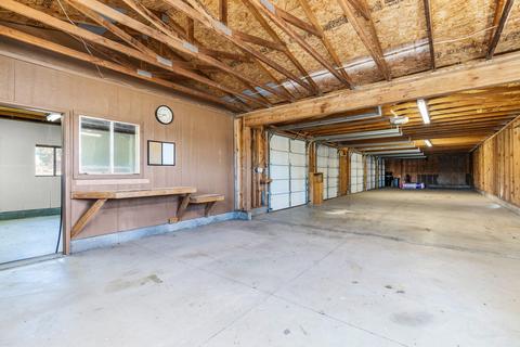 64800 Hunnell Rd, Bend, OR 97703 photo 47