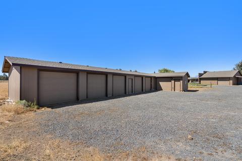 64800 Hunnell Rd, Bend, OR 97703 photo 45