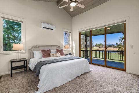 64800 Hunnell Rd, Bend, OR 97703 photo 16