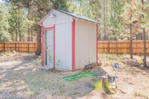 52864 Rainbow Dr, La Pine, OR 97739 photo 23