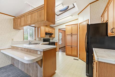 546 Crescent Dr, Eagle Point, OR 97524 photo 12