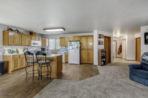 112 Lucas Ct, Eagle Point, OR 97524 photo 10