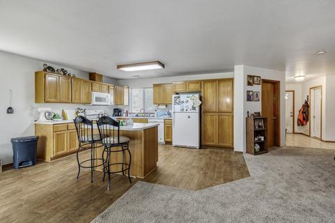 112 Lucas Ct, Eagle Point, OR 97524 photo 9